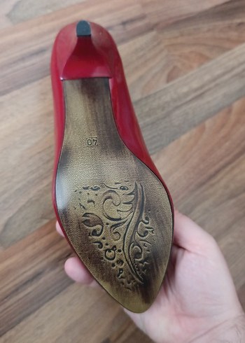 Klasik Kırmızı Rugan Stiletto Topuklu Kadın Ayakkabı - Görsel 7