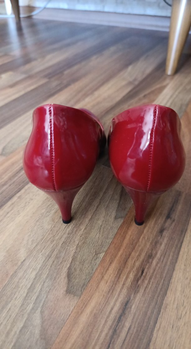 Klasik Kırmızı Rugan Stiletto Topuklu Kadın Ayakkabı - Görsel 3