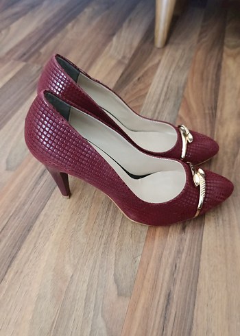 Bordo Yılan Desenli Stiletto Topuklu Kadın Ayakkabı - Görsel 2