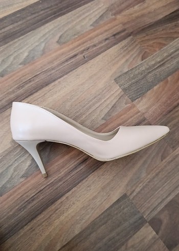 Bej Minimalist Stiletto Topuklu Kadın Ayakkabı - Görsel 5