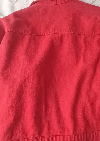 Kadın Kırmızı Düğmeli Mini Kot Ceket - Görsel 4