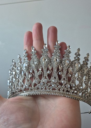 Parlak Taşlı Beyaz Gelin Tacı - Görsel 4