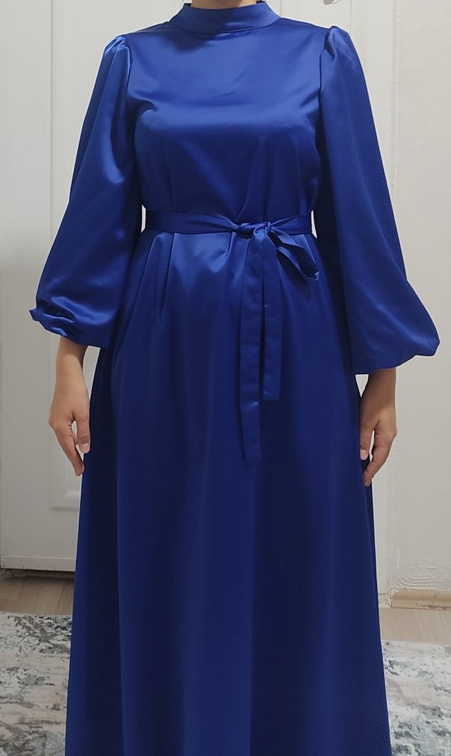 Mavi Saten Dökümlü Uzun Abiye - Görsel 2