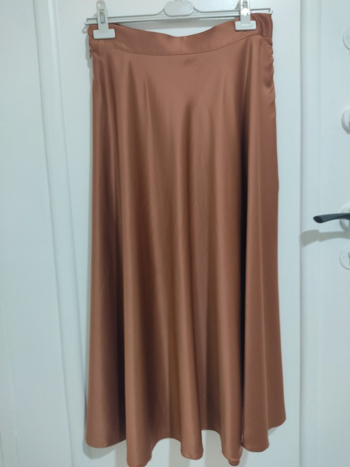 Uzun Salaş Saten Etek - Görsel 2