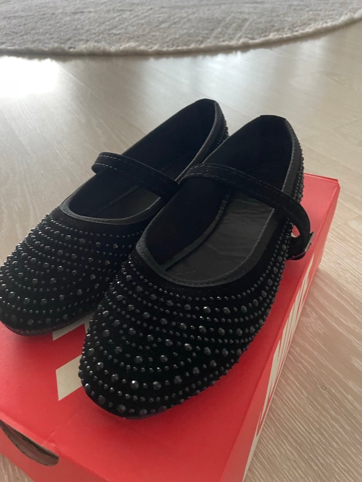 Zara babet - Görsel 2