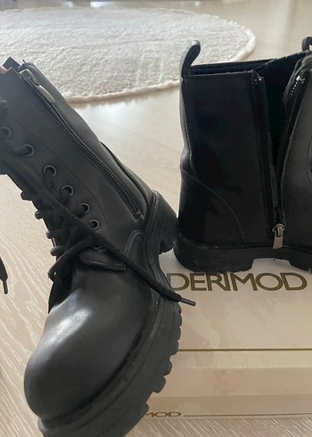 Derimod bot - Görsel 4