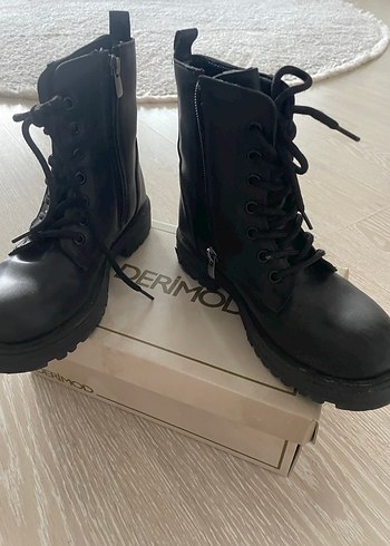 Derimod bot - Görsel 2