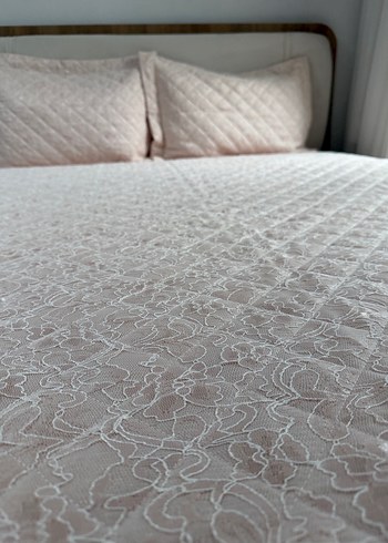 Karaca Home Nakışlı Pastel Beyaz Yatak Örtüsü - Görsel 4