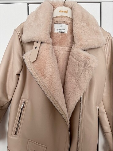 Stradivarius Kürklü ceket