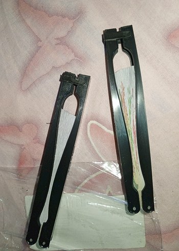 Çiçek Desenli Katlanabilir Yelpaze - Görsel 3