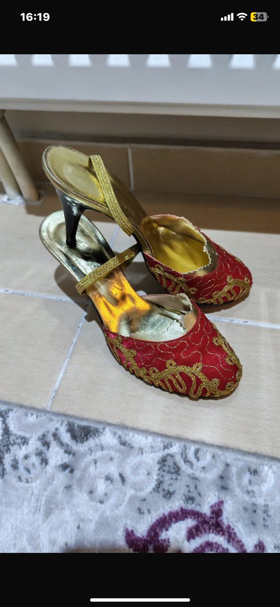 Nakışlı ve Boncuklu Kırmızı Topuklu Kadın kına  Ayakkabı - Görsel 3