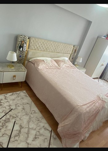 Pembe Yatak Örtüsü - Görsel 3