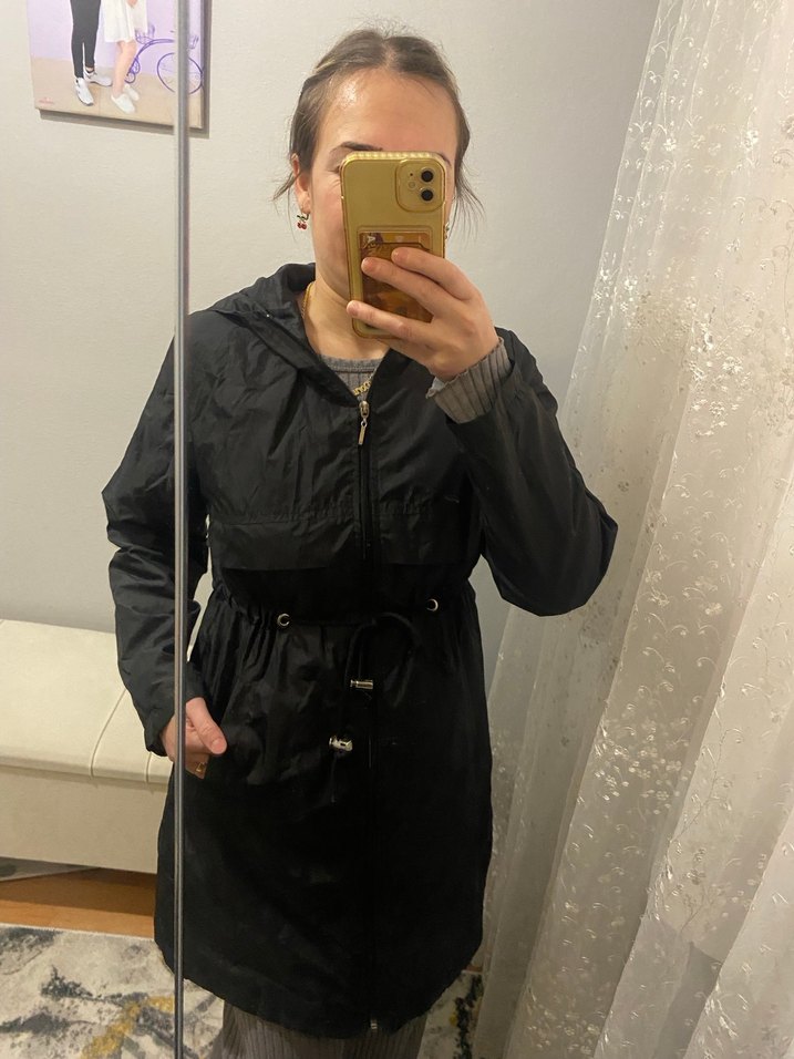 Siyah Kapüşonlu Uzun Kadın Ceket - Görsel 4