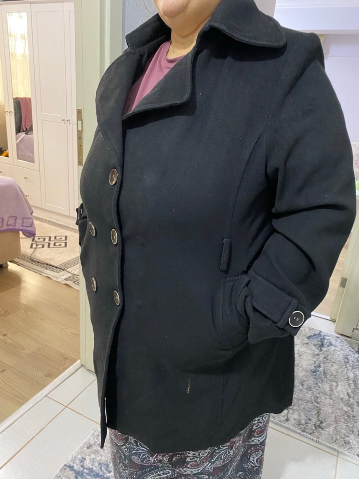 Siyah Çift Düğmeli Kaban - Görsel 5