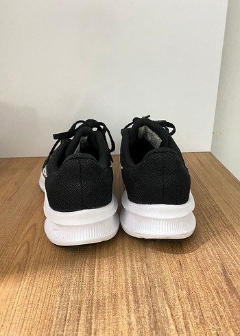 Nike Siyah Bağcıklı Spor Ayakkabı - Görsel 3