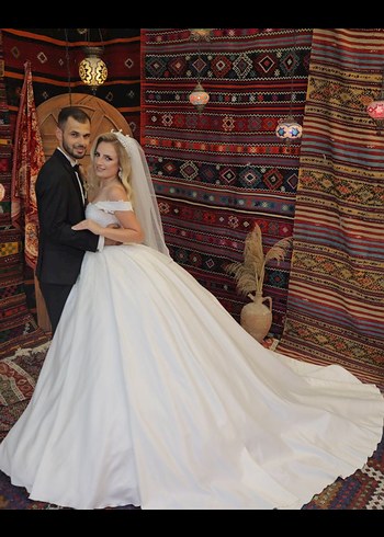 Beyaz Prenses Gelinlik, Straplez, Uzun