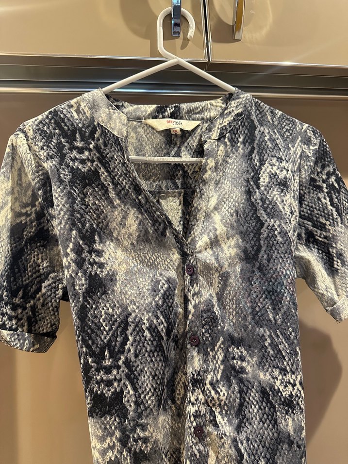 Yılan Desenli kısa Elbise - Görsel 3