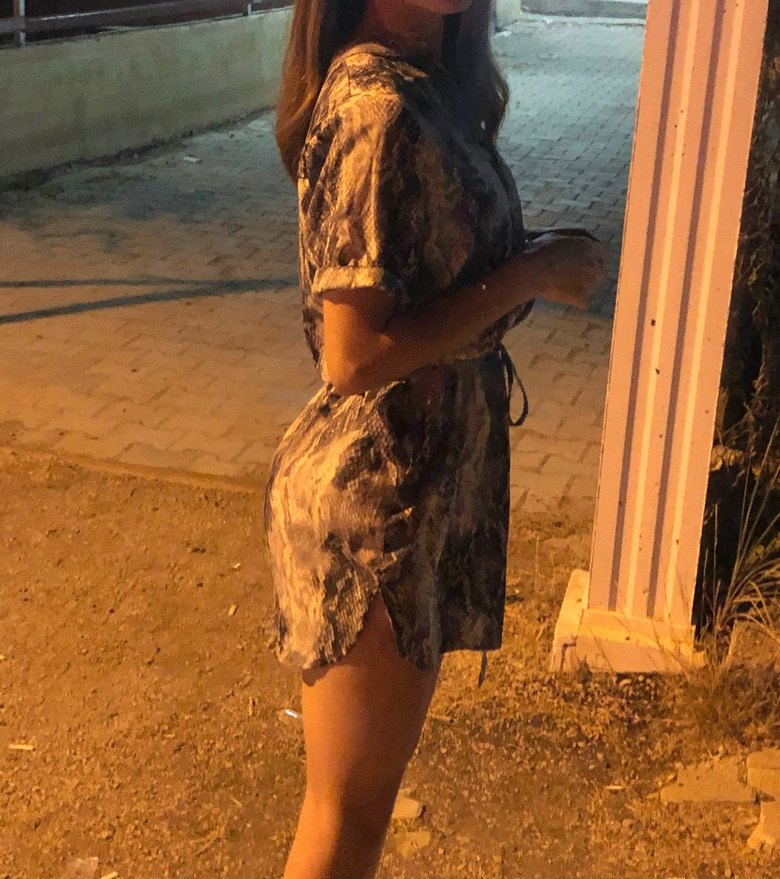 Yılan Desenli kısa Elbise - Görsel 4