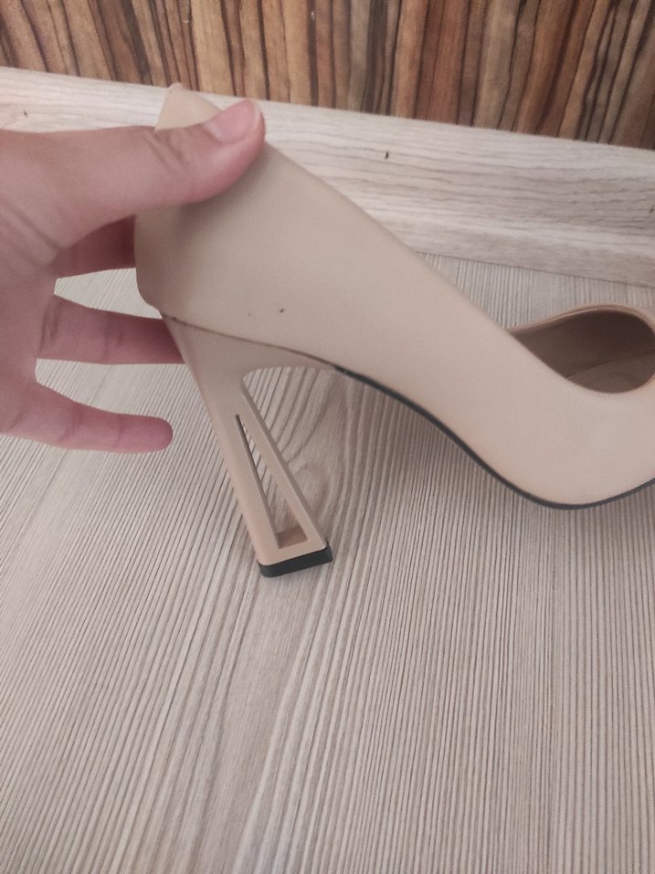 Bej Stiletto Topuklu Kadın Ayakkabı - Görsel 3