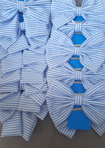 Mavi Çizgili Büyük Fiyonk Saç Aksesuarı - Görsel 3