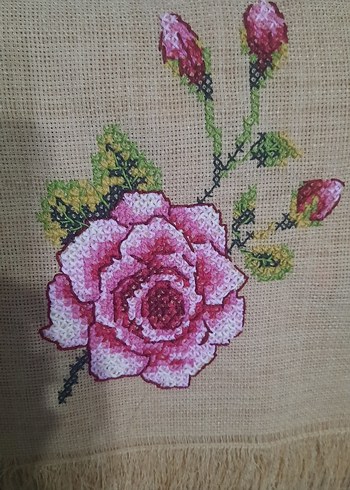 Püsküllü Nakışlı Keten Masa Örtüsü - Görsel 2