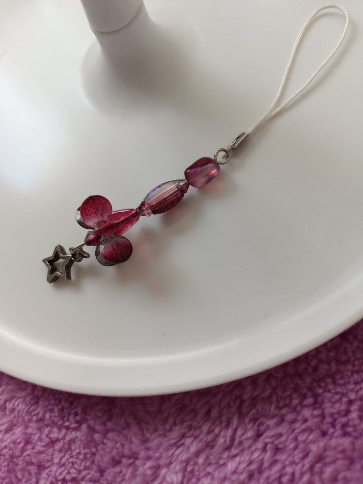 Bordo Boncuklu Çiçekli Kadın Charm - Görsel 2