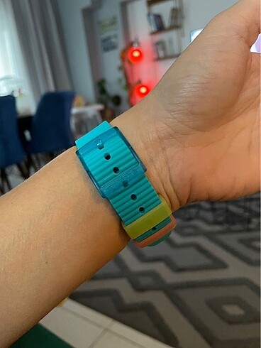 Swatch Swatch Neon Wave