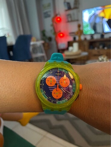 Swatch Neon Wave