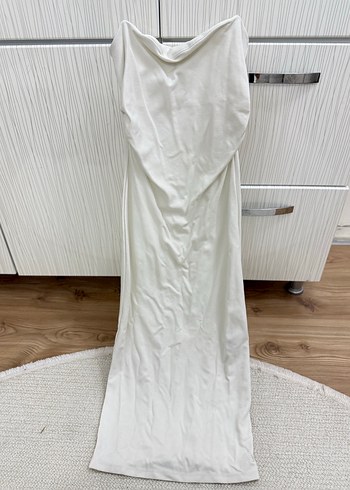 Beyaz Keten Drapeli Uzun Abiye Elbise - Görsel 2