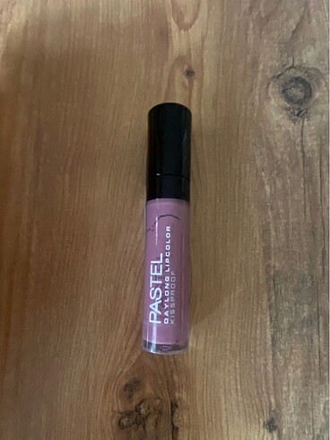 Pastel mat likit ruj