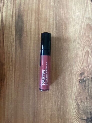 Pastel mat likit ruj