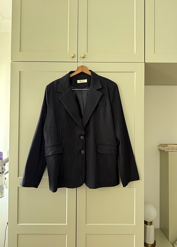 Kadın Siyah Çizgili Keten Blazer Ceket