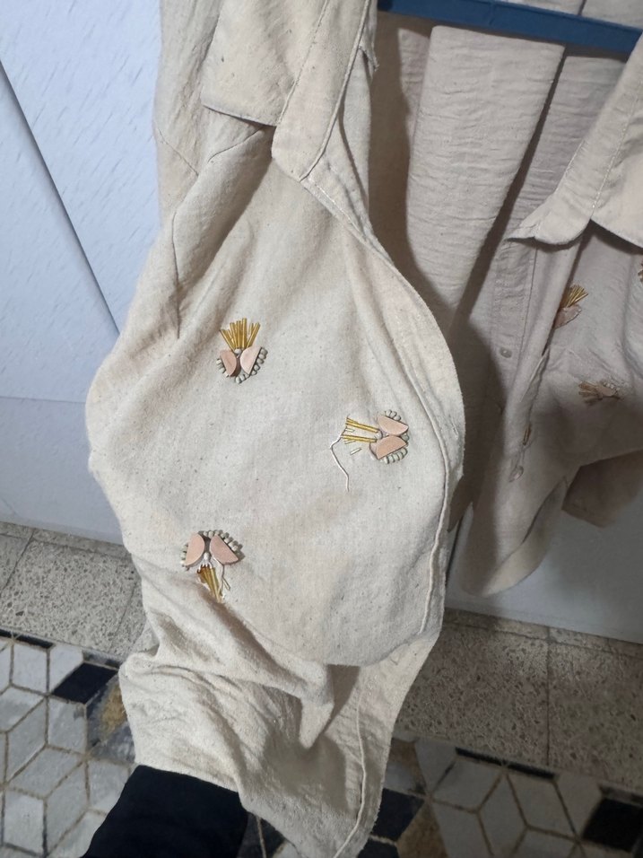 Bej Düğmeli Keten Kadın Gömlek - Görsel 3