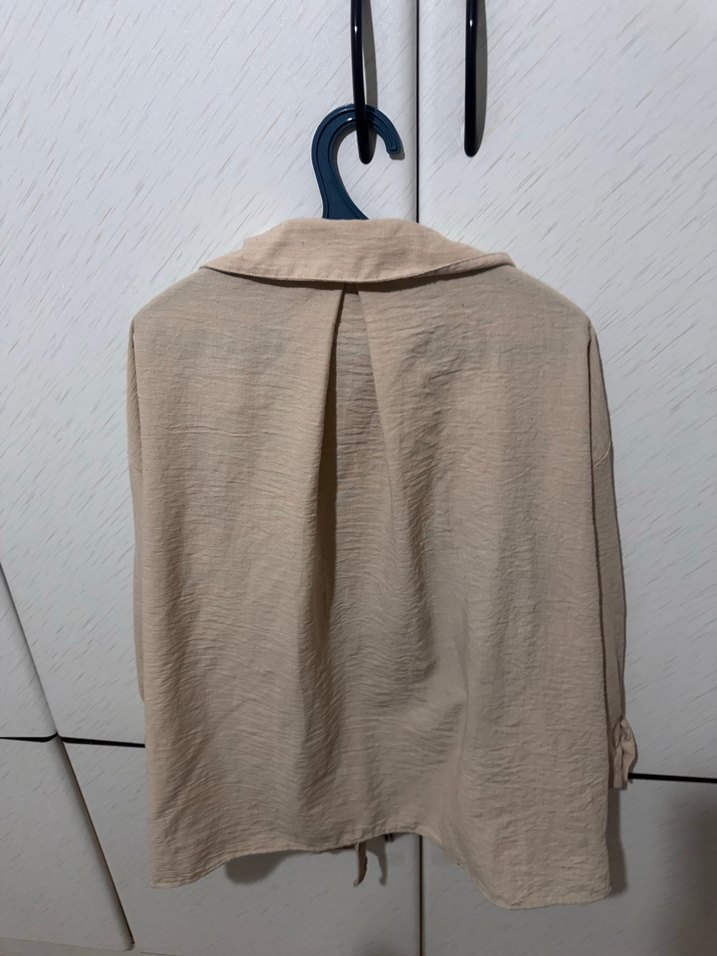 Bej Düğmeli Keten Kadın Gömlek - Görsel 5