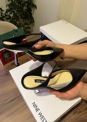 38 Beden Nine West Kadın Siyah Stiletto Topuklu Ayakkabı