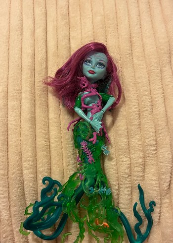 Monster High Deniz Kızı Bebek