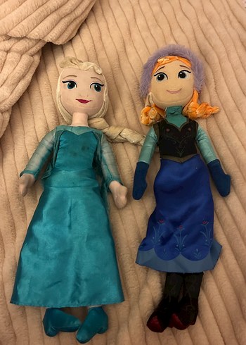Elsa ve Anna Oyuncak Bebek