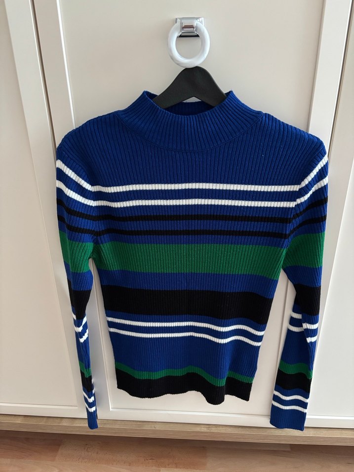 Kadın Mavi Çizgili Boğazlı Triko Kazak - Görsel 3