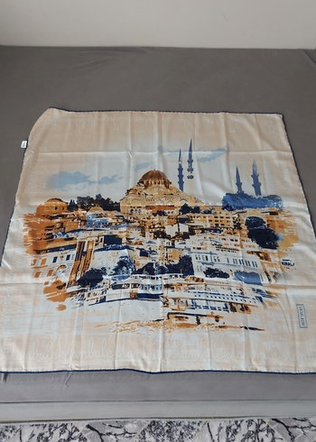 Camel Renkli Vintage Desenli Kadın Şal