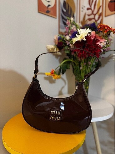 Miu Miu Miu Miu çanta