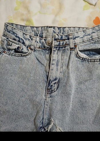 Gri Yırtık Detaylı Kadın Kot Pantolon - Görsel 3