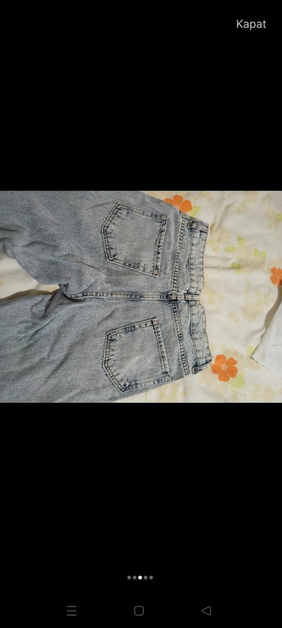 Gri Yırtık Detaylı Kadın Kot Pantolon - Görsel 2