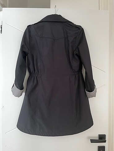 m Beden Trenccoat