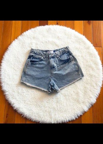 Bağlama Desenli Mavi Mini Denim Şort