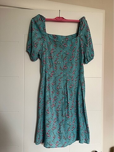 Mavi Çiçekli Kare Yaka Elbise - Görsel 2