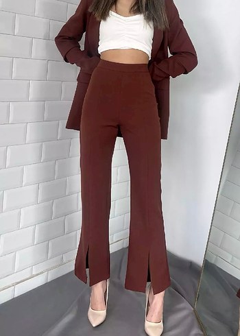 Kadın Yırtmaçlı Kahverengi Regular Fit Kumaş Pantolon