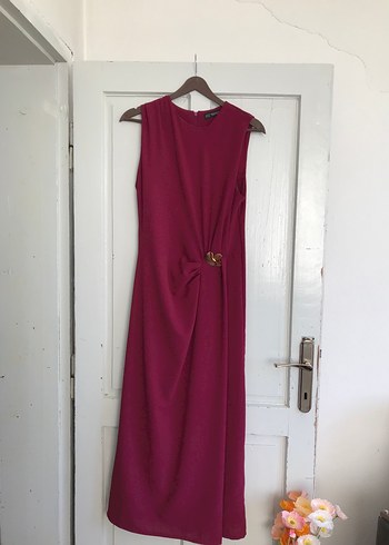 Bordo Drapeli Midi Boy Yırtmaçlı Kolsuz Modern Klasik Elbise