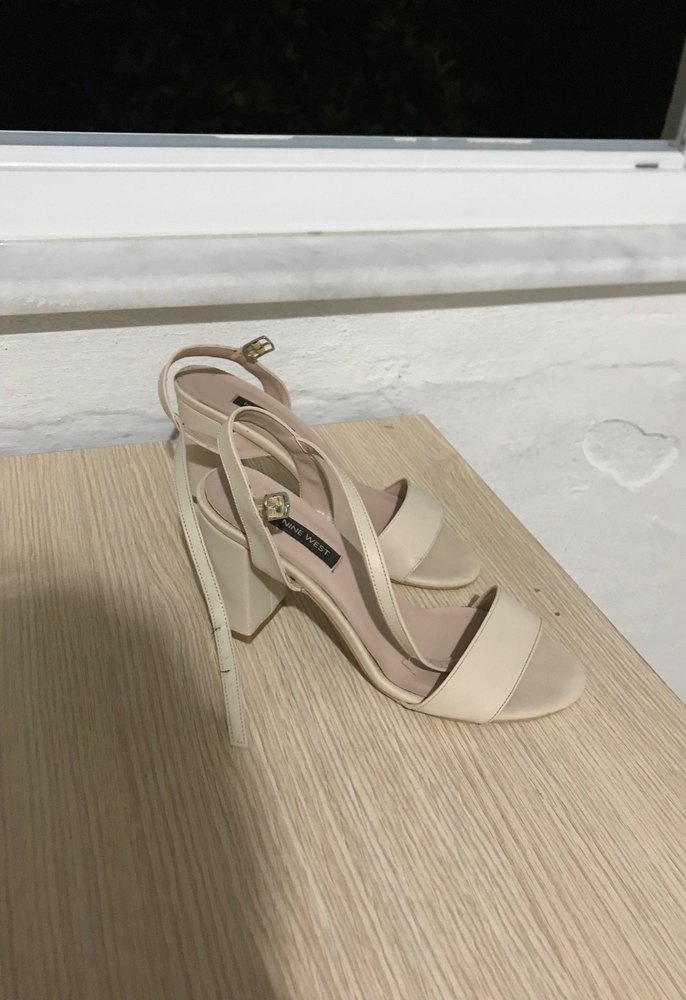 Bej topuklu ayakkabı - Görsel 2