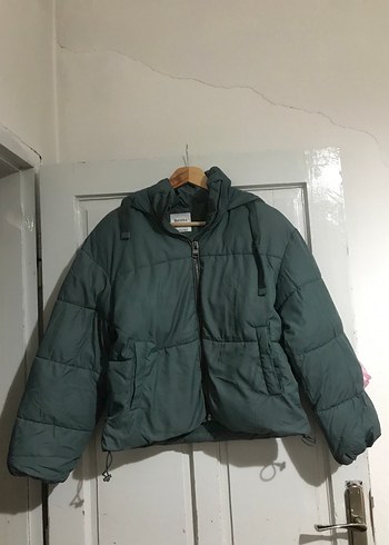 Bershka Yeşil Kadın Şişme Mont