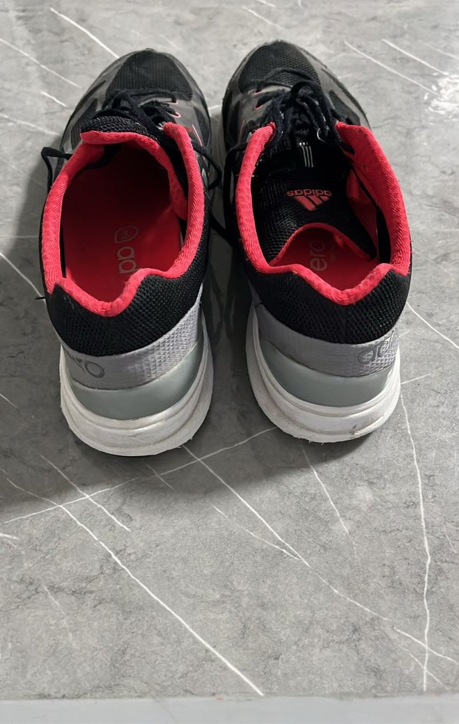 Adidas koşu Ayakkabısı - Görsel 3